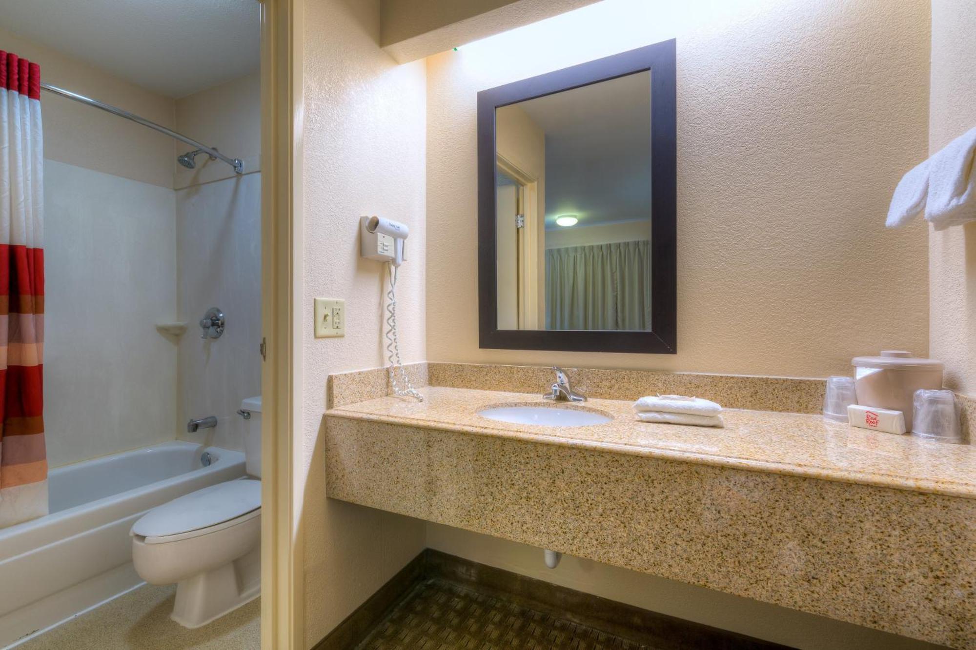 Deluxe Room with Two Queen Beds Non-Smoking
