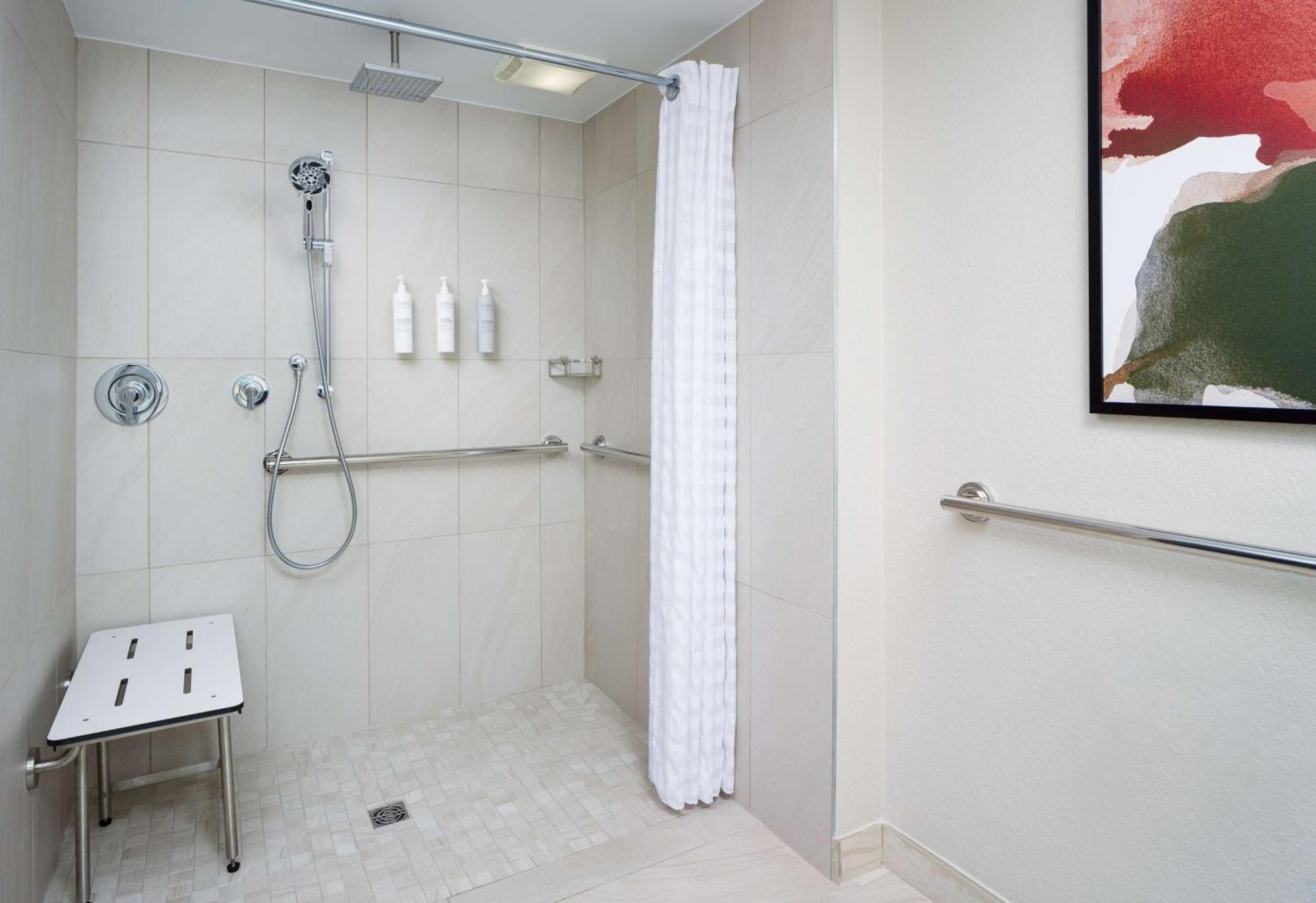 Two-Room King Suite with Roll-In Shower - Mobility Accessible,1617464843:JPEG