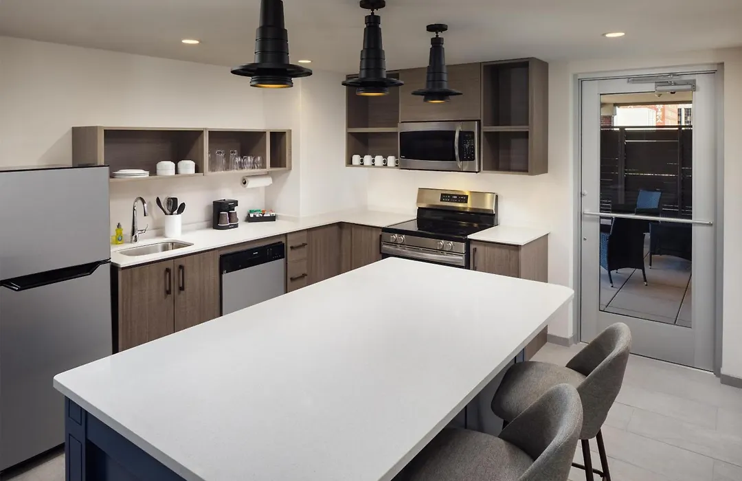 Home2 Suites By Hilton Memphis Downtown-1