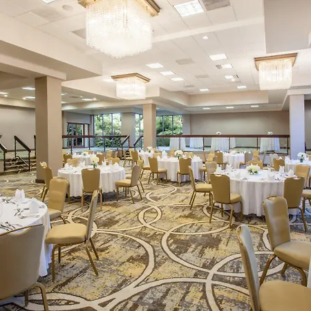 Radisson Hotel Memphis - University-2