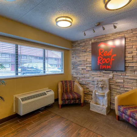 Red Roof Inn Memphis East-3