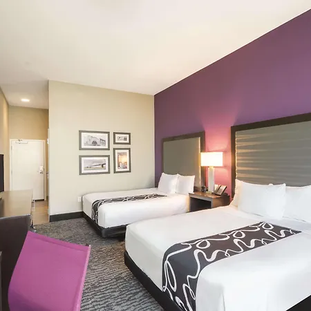 La Quinta By Wyndham Memphis Downtown-2