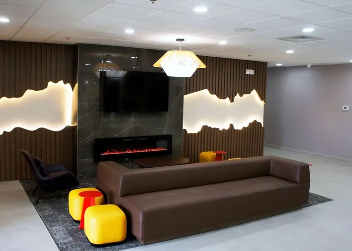 La Quinta Inn & Suites By Wyndham Memphis East