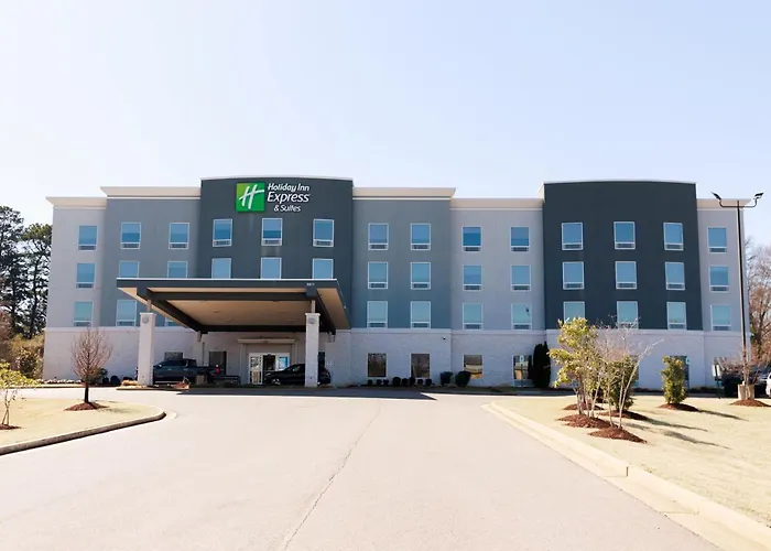 Holiday Inn Express & Suites Memphis Arpt Elvis Presley Blv By Ihg
