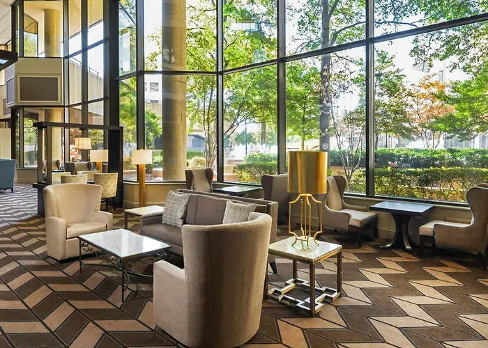 Memphis Riverline Hotel