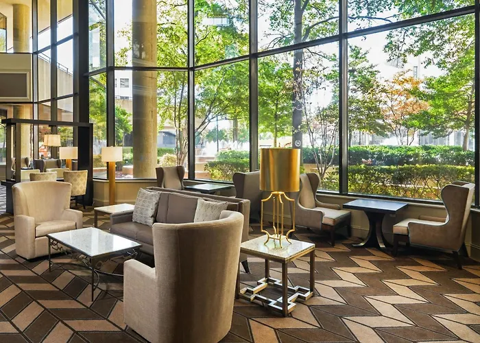Memphis Riverline Hotel