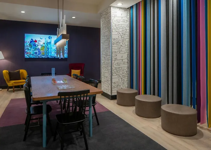 Aloft By Marriott Memphis Downtown Hotel